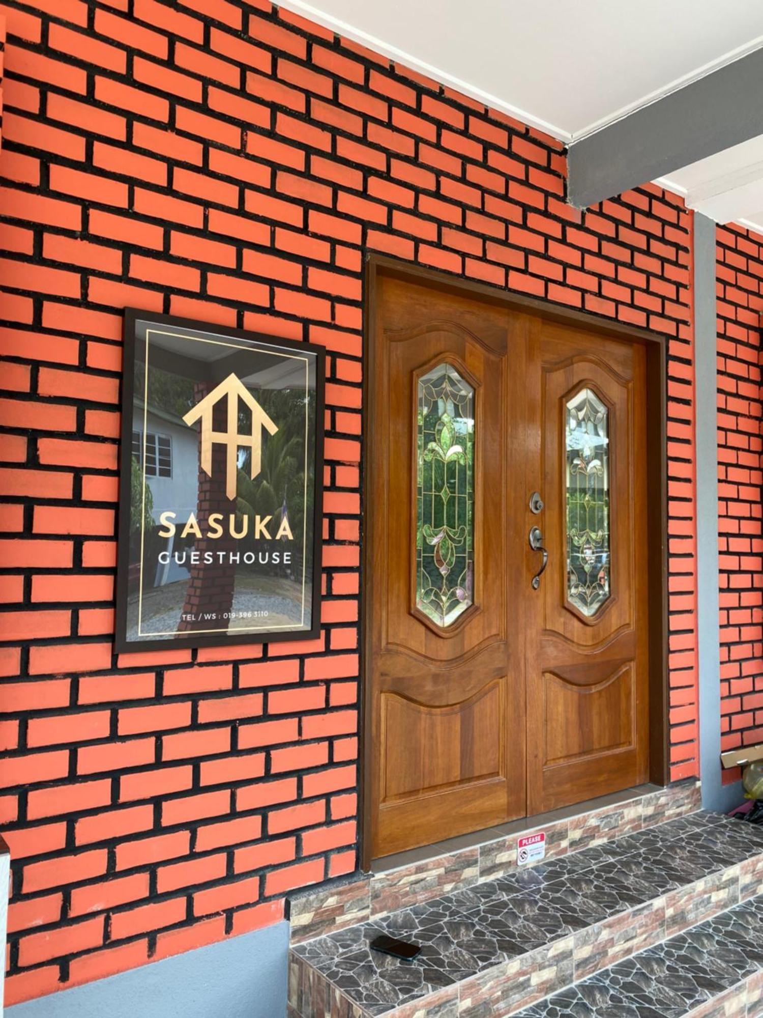 Sasuka Guesthouse Marang Bagian luar foto